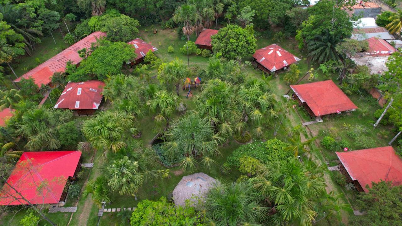 Manish Hotel Ecologico Pucallpa Exteriér fotografie